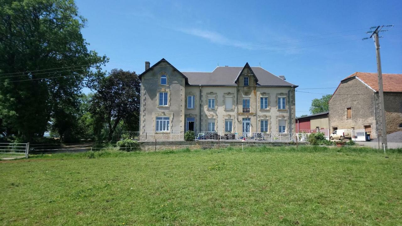 Hotel Jad Ranch Raucourt-et-Flaba Exterior foto